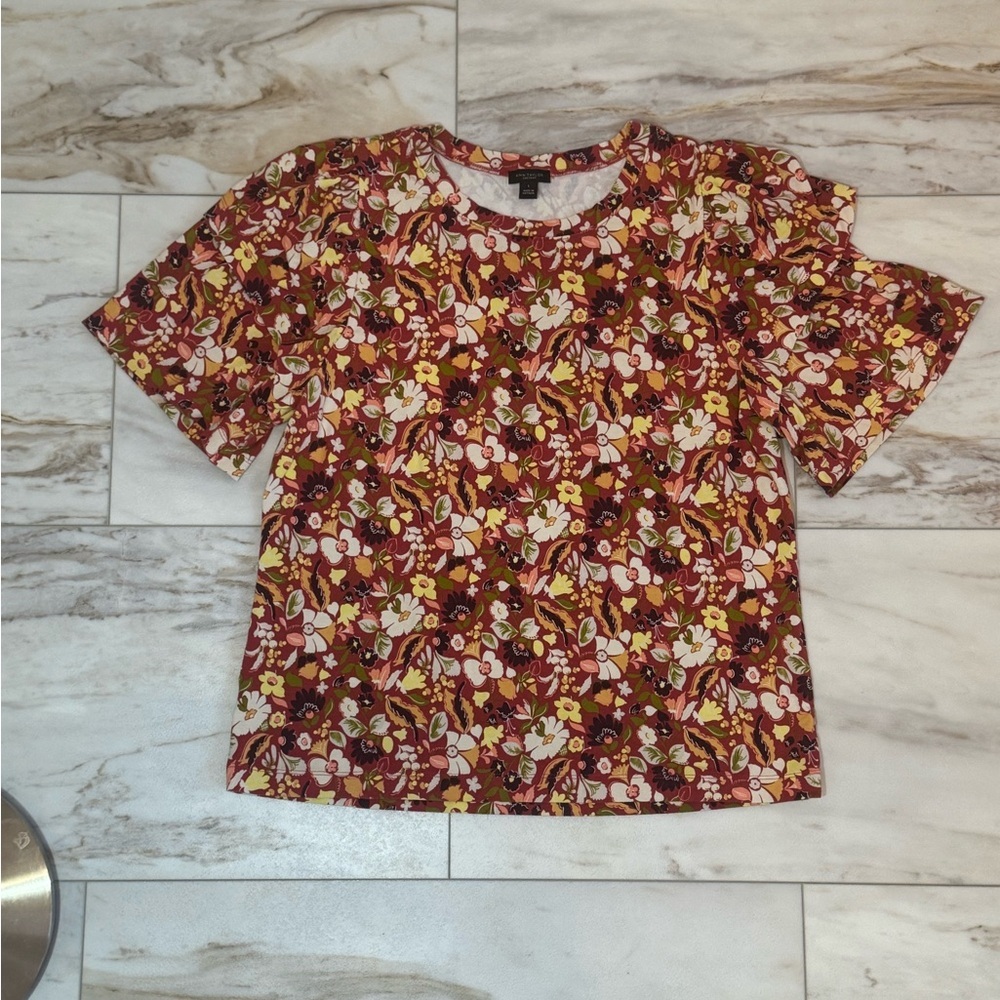 Ann Taylor Floral Blouse - Large - Great Condition